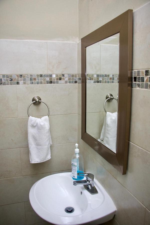 Comfort Homes キングストン エクステリア 写真